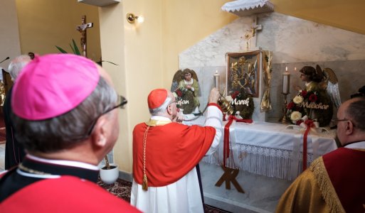 Slávnosť požehnania pam. tabule - J.Em. Ján kardinál Scitovský